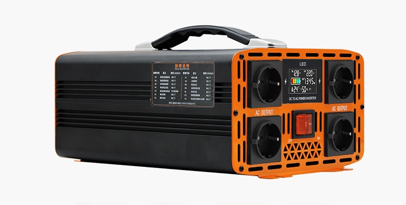 Įtampos keitiklis – inverteris 12V-220V 4000W pilno sinuso